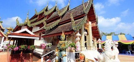 วัดพระธาตุดอยคำ
